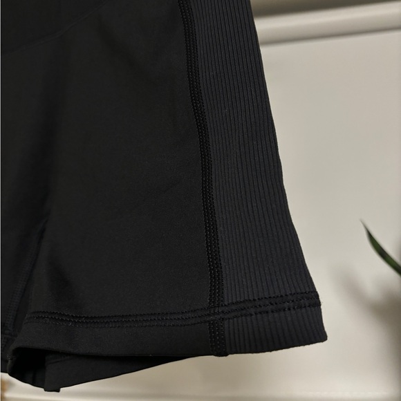 Aerie Biker Shorts NWOT - Picture 3 of 5